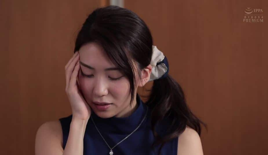 Being abandoned by my neighbor to sleep and fuck before the wedding