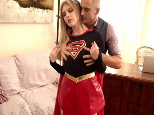 Diselamatkan dunia, Superman wanita merogol oleh penjenayah